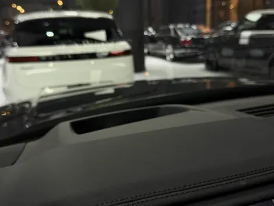 2025 لاند روفر رينج روفر سبورت اتش اس اي