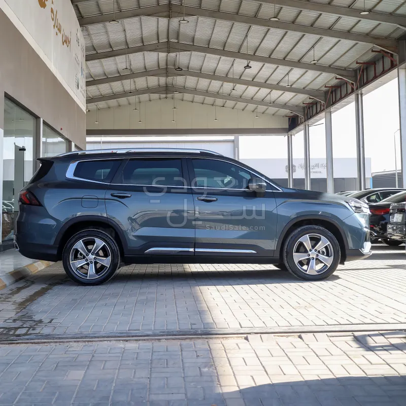 2024 جيلي اوكافانجو