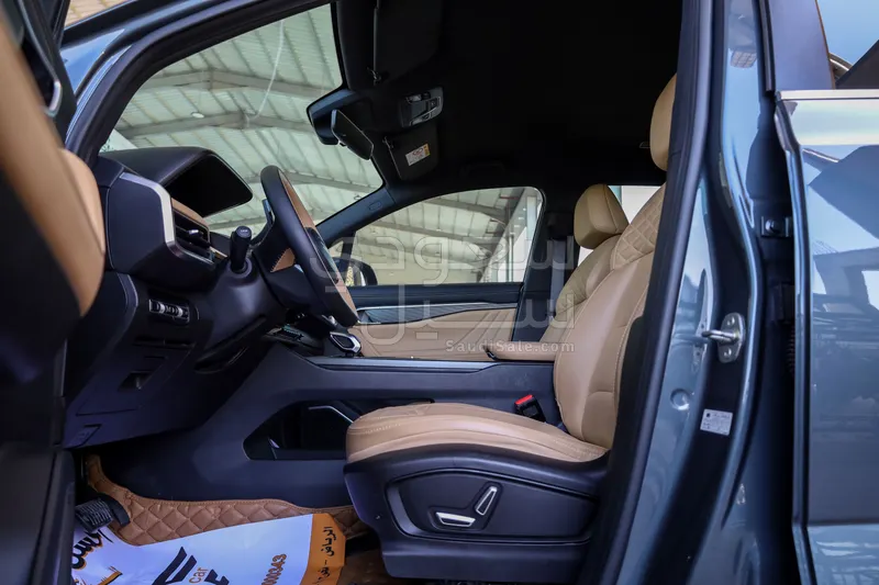 2024 جيلي اوكافانجو