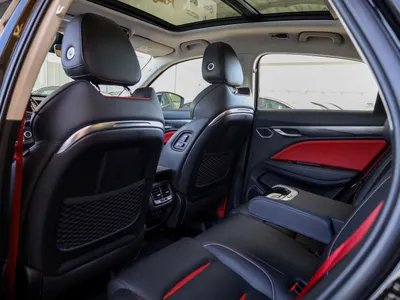 2022 جيلي توجيلا