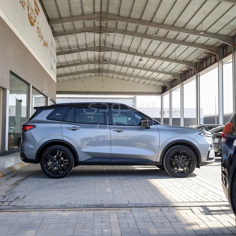 2024 فورد تيريتوري تيتانيوم بلس