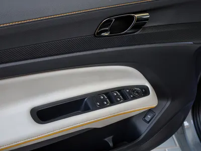 2024 فورد تيريتوري تيتانيوم بلس