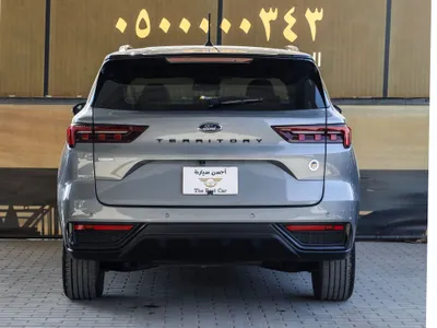 2024 فورد تيريتوري تيتانيوم بلس