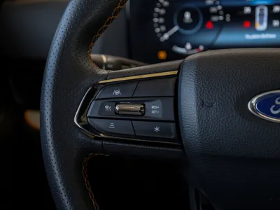 2024 فورد تيريتوري تيتانيوم بلس