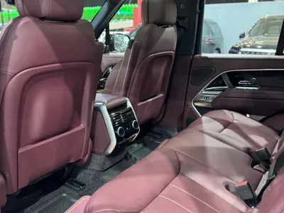 2025 لاند روفر رينج روفر اتش اس اي