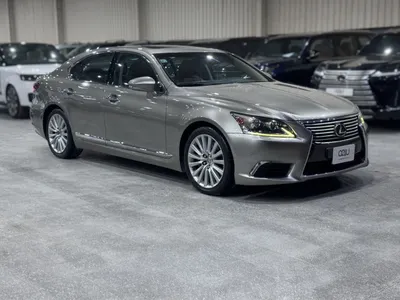 2015 لكزس إل إس 460