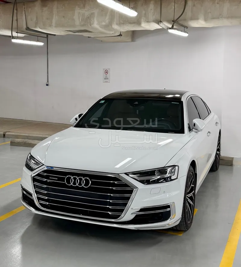 2018 اودي اي 8 ال 55تي اف اس أي