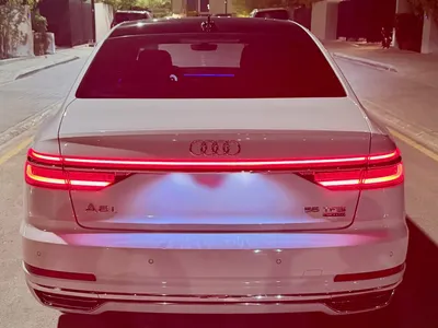 2018 اودي اي 8 ال 55تي اف اس أي