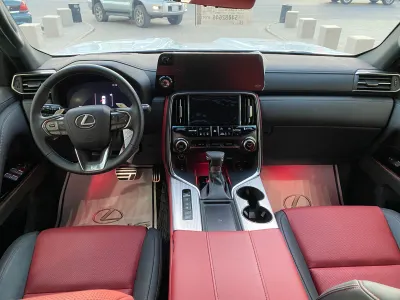 2025 Lexus LX 600 F