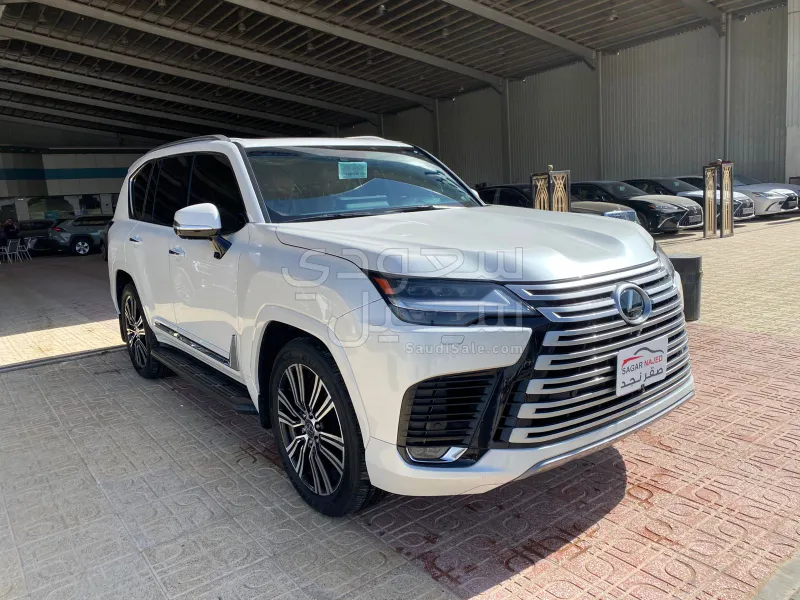 2024 Lexus LX 600