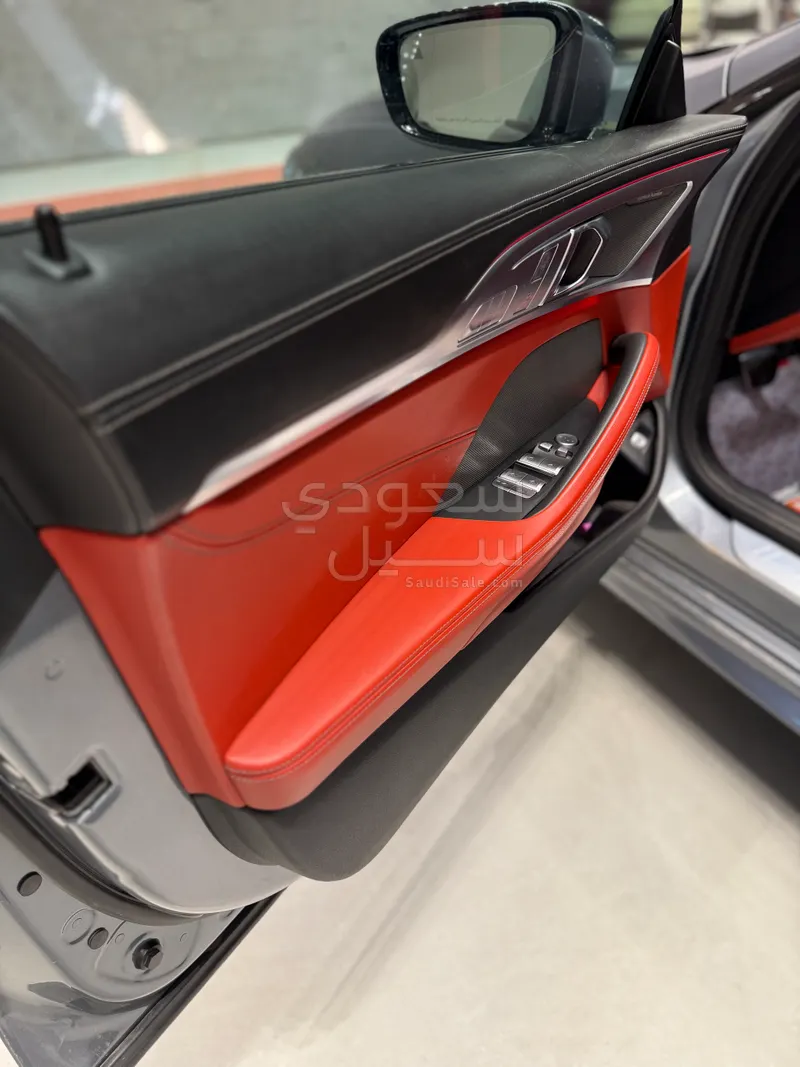 2021 بي ام دبليو الفئة الثامنة إم 850 أي