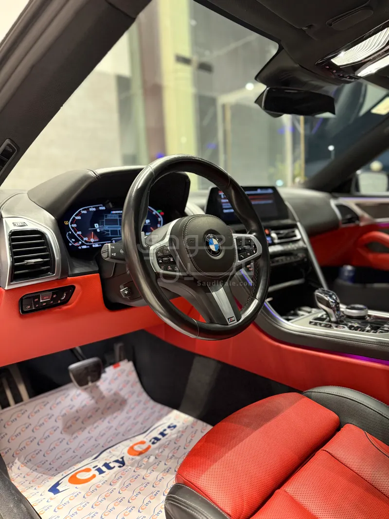 2021 بي ام دبليو الفئة الثامنة إم 850 أي