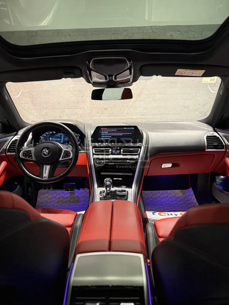 2021 بي ام دبليو الفئة الثامنة إم 850 أي