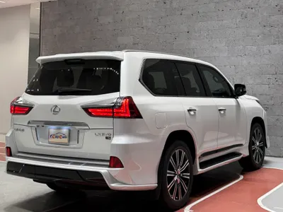 2020 لكزس إل إكس 570