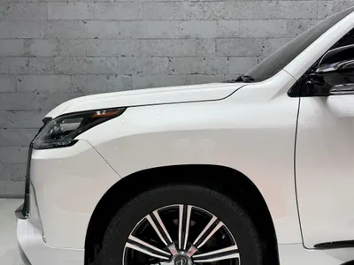 2020 لكزس إل إكس 570