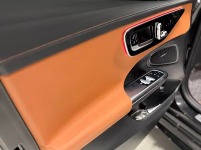 2023 مرسيدس - بنز سي 300