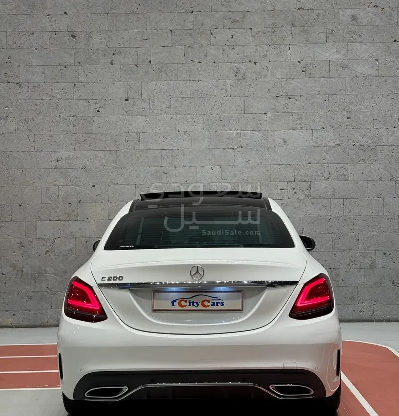 2021 مرسيدس - بنز سي 200