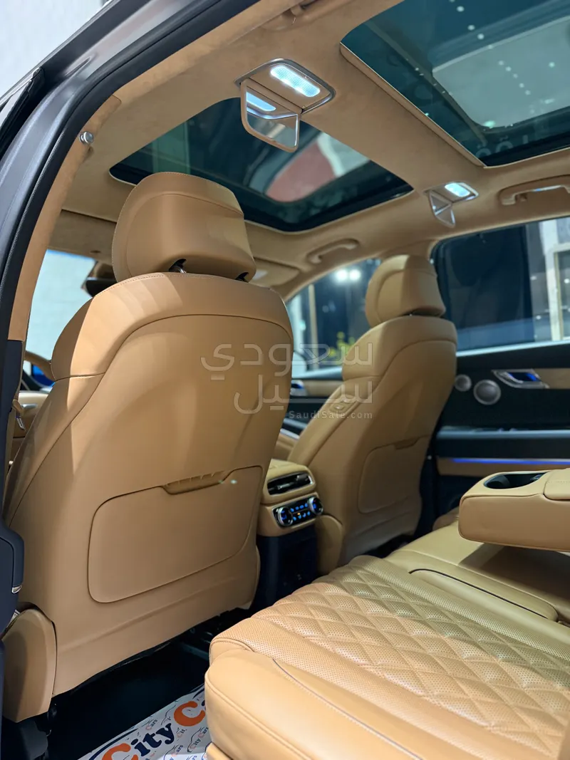 2022 جينيسيس جي في 80