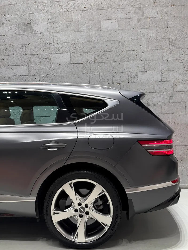 2022 جينيسيس جي في 80