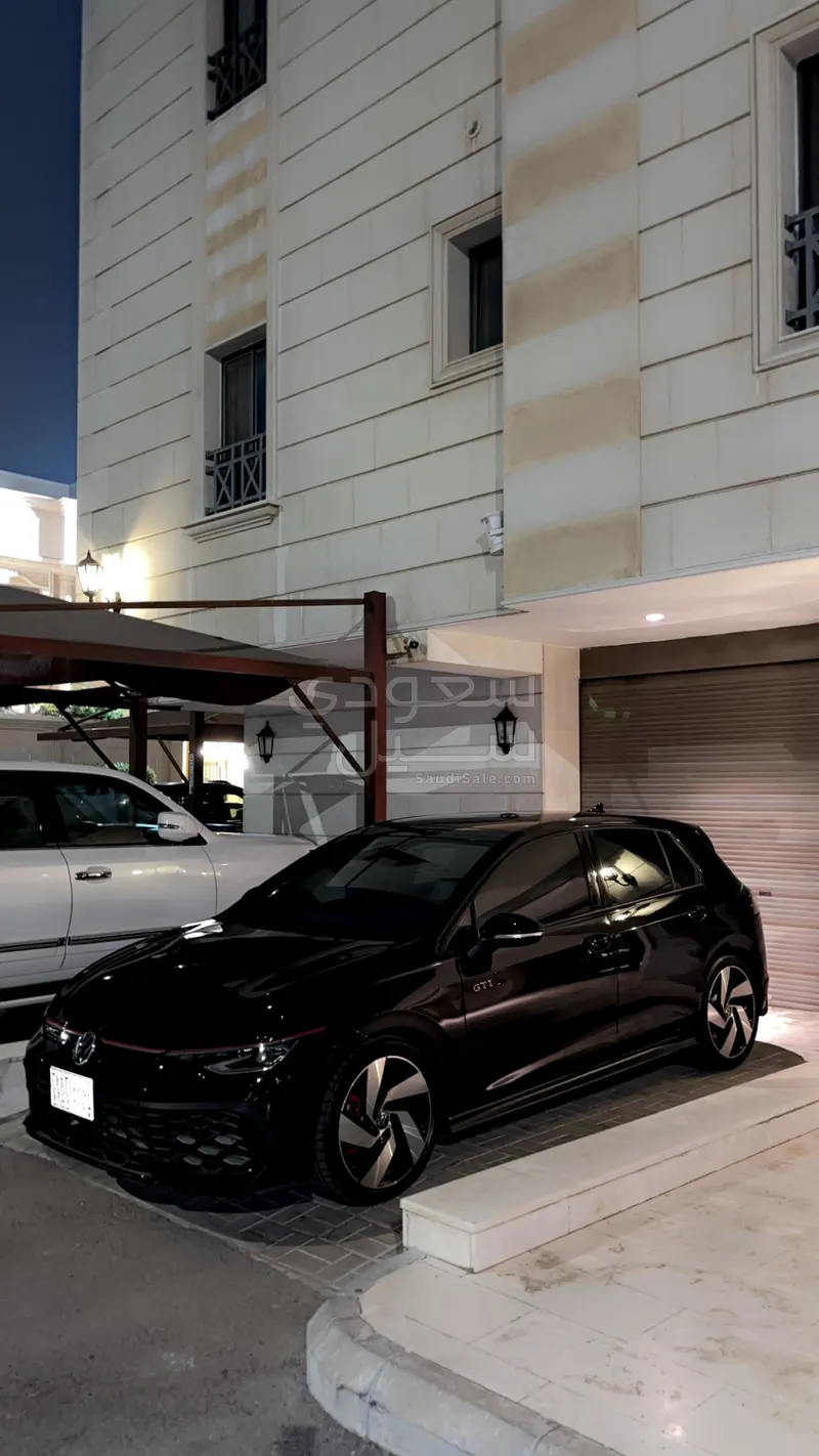 2025 فولكس واجن غولف