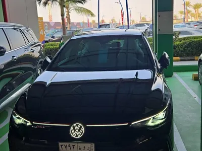 2025 فولكس واجن غولف