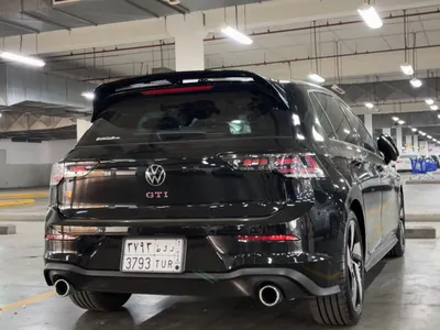 2025 فولكس واجن غولف