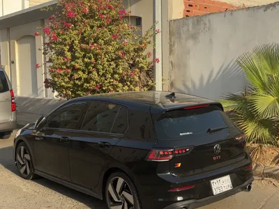 2025 فولكس واجن غولف