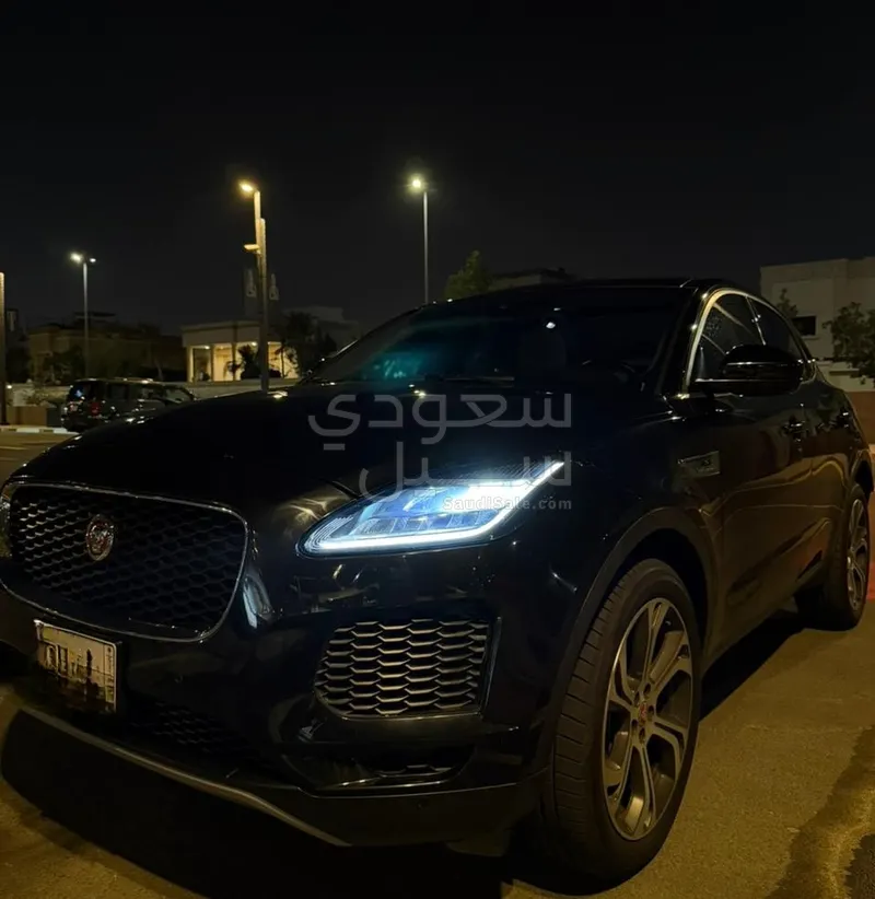 2020 جاكوار اي-بيس