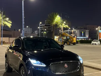 2020 جاكوار اي-بيس