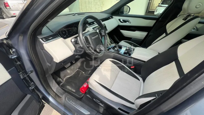 2019 لاند روفر رينج روفر فيلار أر - دايناميك