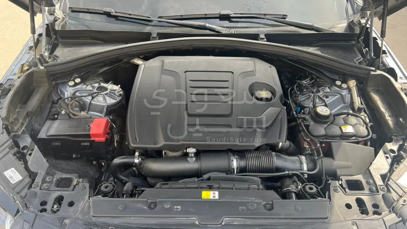 2019 لاند روفر رينج روفر فيلار أر - دايناميك