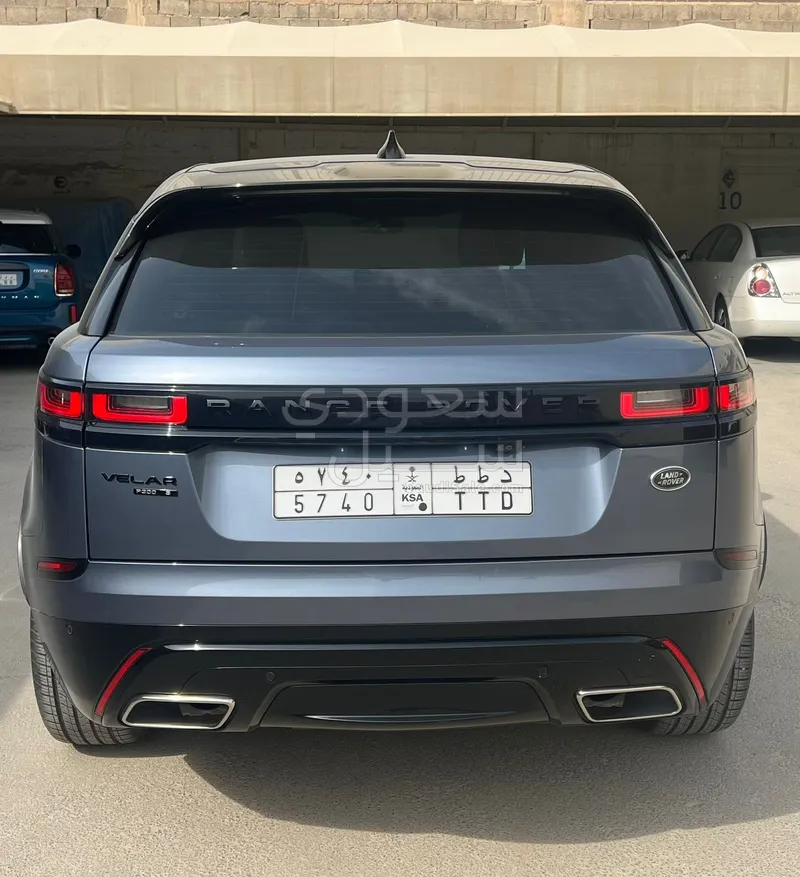 2019 لاند روفر رينج روفر فيلار أر - دايناميك