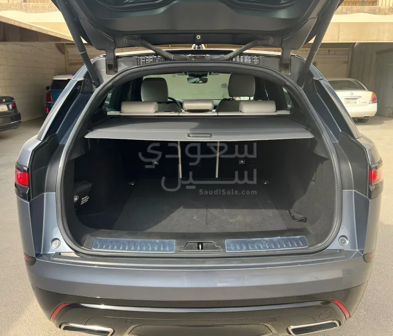 2019 لاند روفر رينج روفر فيلار أر - دايناميك