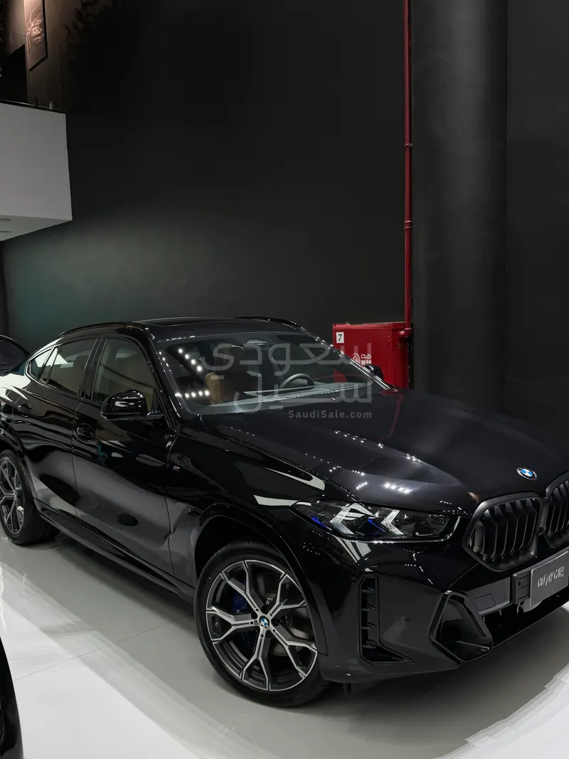 2026 بي ام دبليو الفئة اكس 6