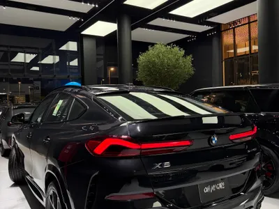 2026 بي ام دبليو الفئة اكس 6