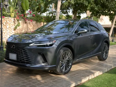 2023 لكزس أر إكس 350إل