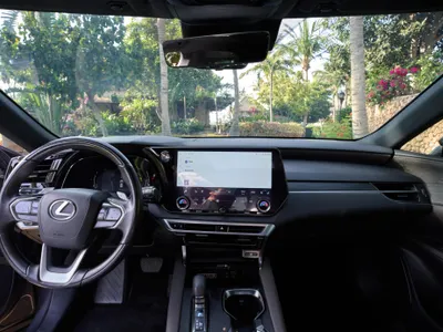 2023 لكزس أر إكس 350إل