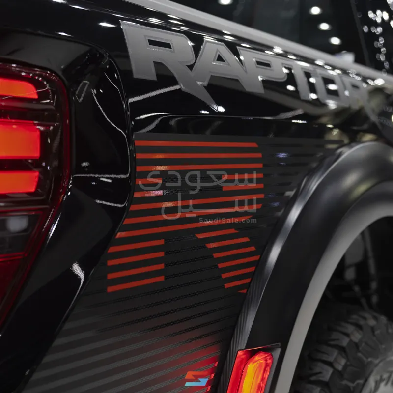 2025 فورد اف 150 رابتور ار