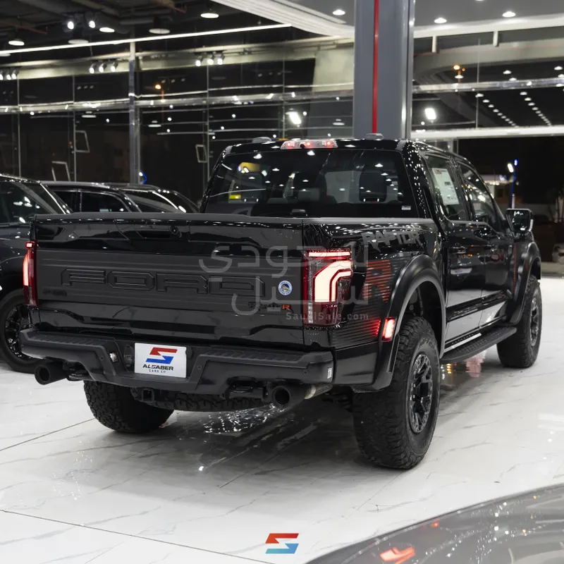 2025 فورد اف 150 رابتور ار