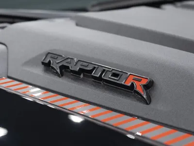 2025 فورد اف 150 رابتور ار