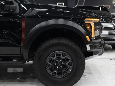 2025 فورد اف 150 رابتور ار