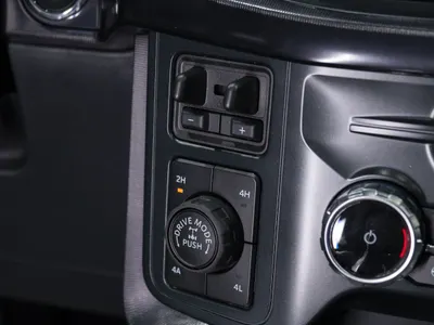 2025 فورد اف 150 رابتور ار