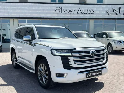 2024 Toyota Land Cruiser VXR