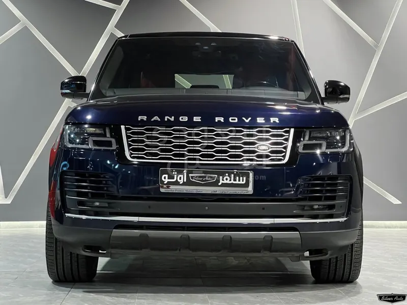 2020 Land Rover Range Rover Vogue SE