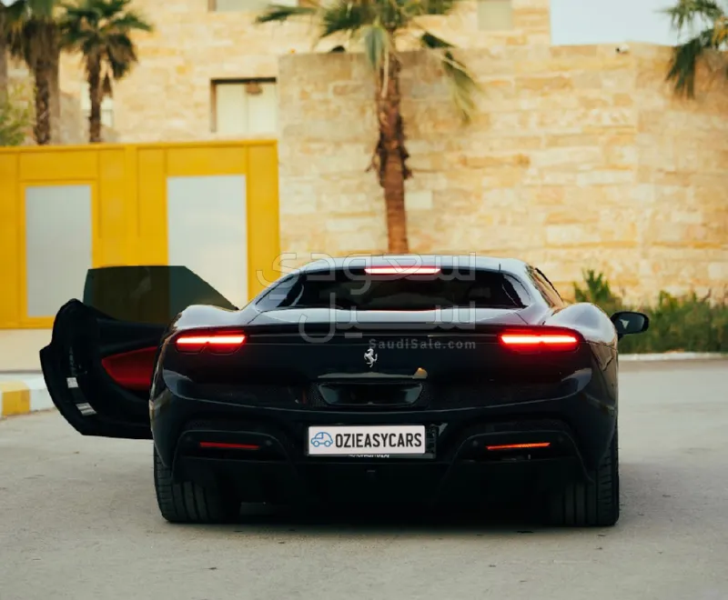 2024 فيراري جي تي بي 296