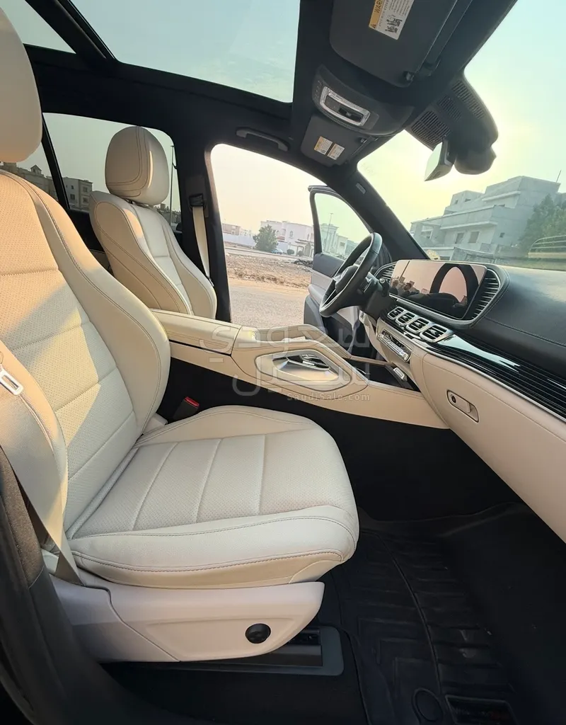 2025 مرسيدس - بنز جي إل إي 350