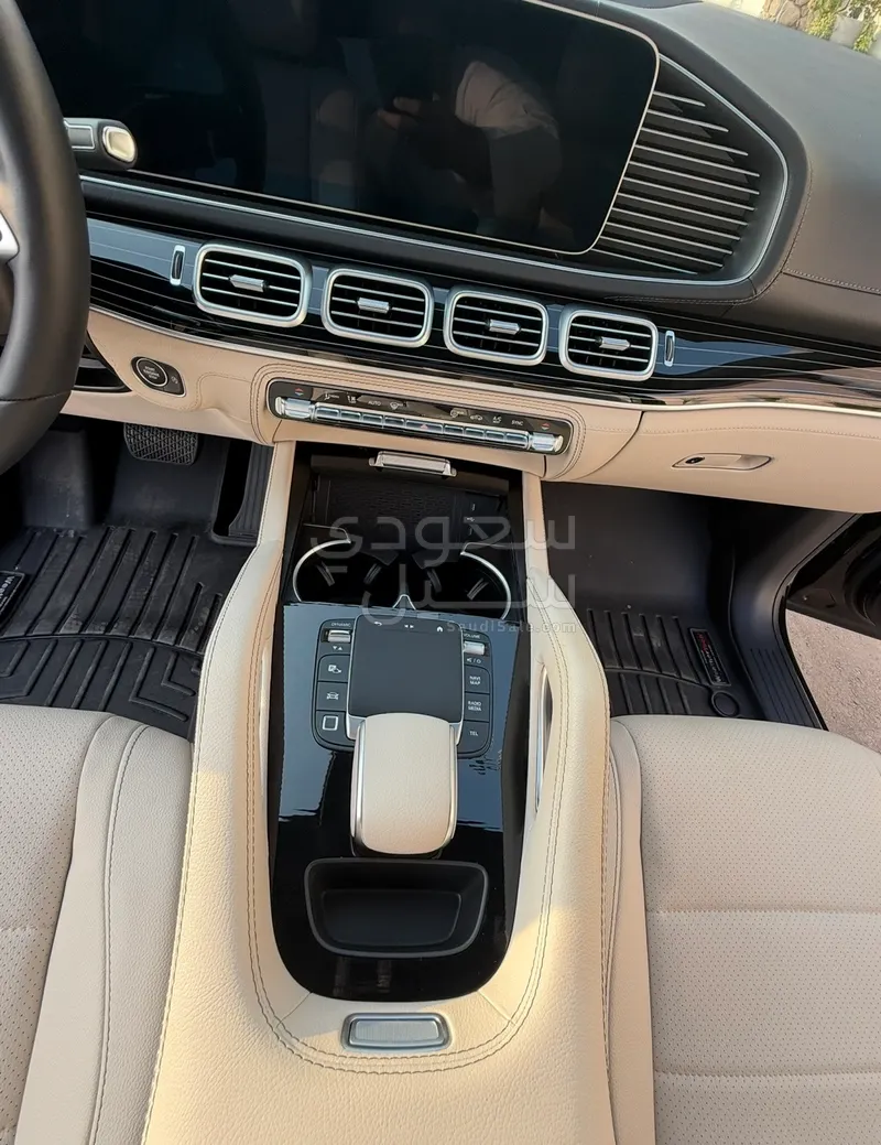 2025 مرسيدس - بنز جي إل إي 350