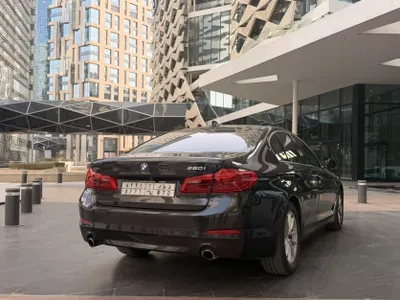 2019 BMW 5 Series 520i