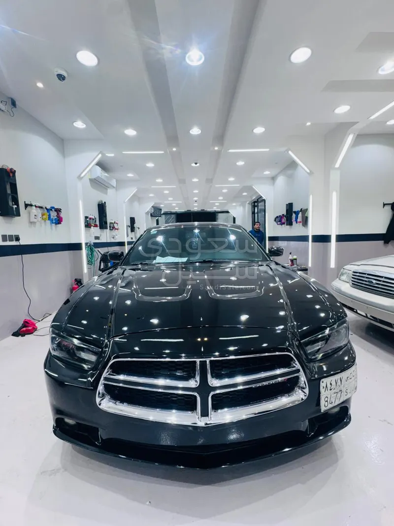 2013 دودج تشارجر ار تي