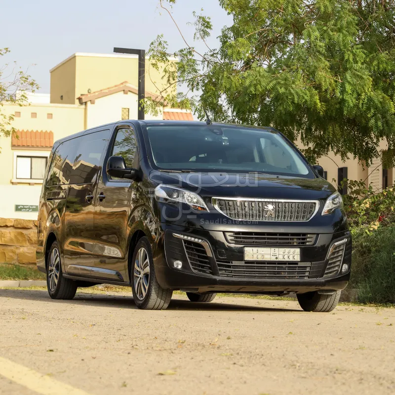 2024 بيجو ترافلر